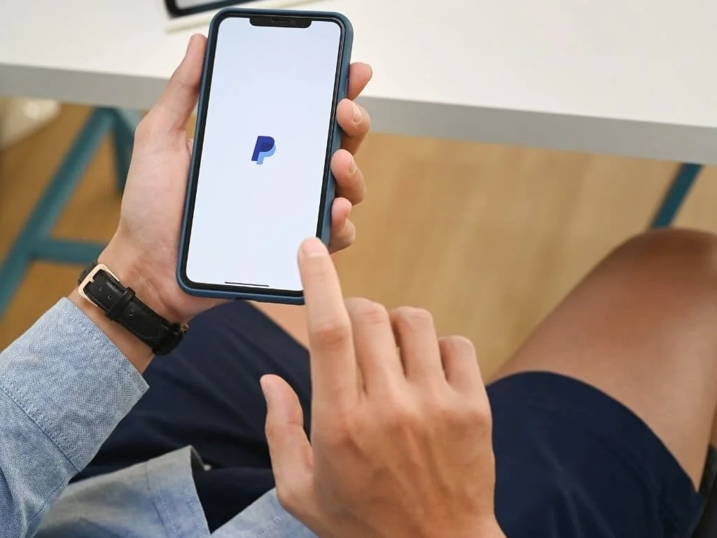 Does PayPal Report to the IRS?